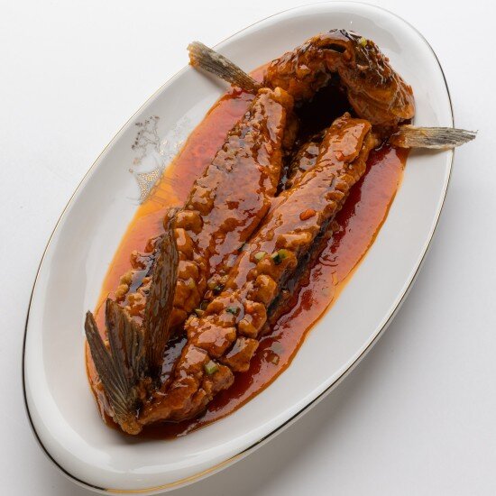 Сазан в кисло-сладком соусе