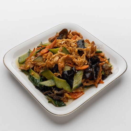 Свинина с древесными грибами