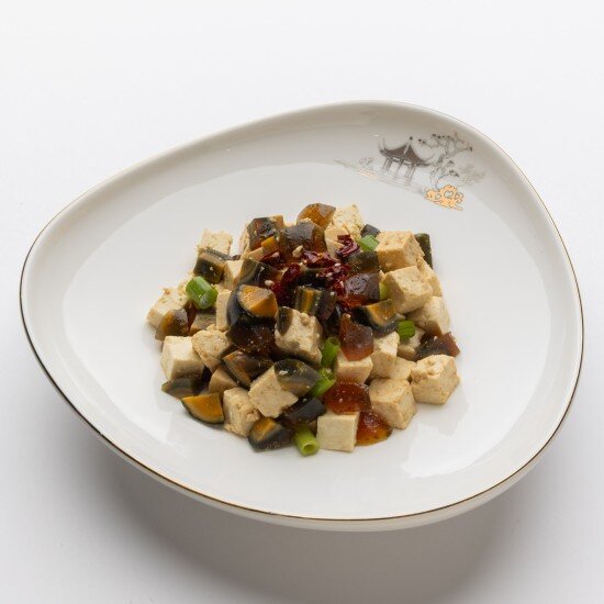 Тофу с утиным яйцом