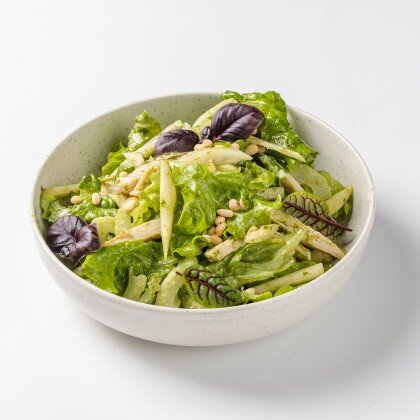 Салат куриное филе и груша