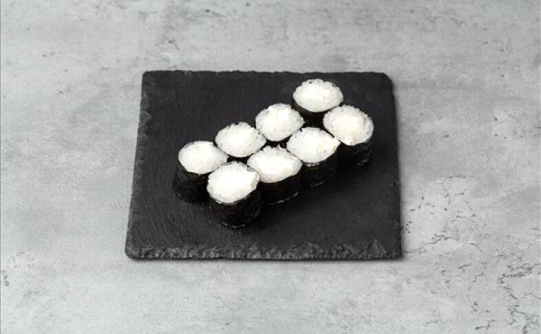 Тонкий ролл со сливочным сыром