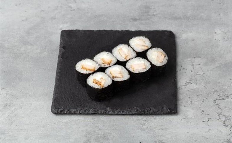 Тонкий ролл с курицей терияки
