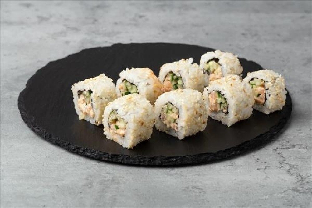 Острый ролл с креветками