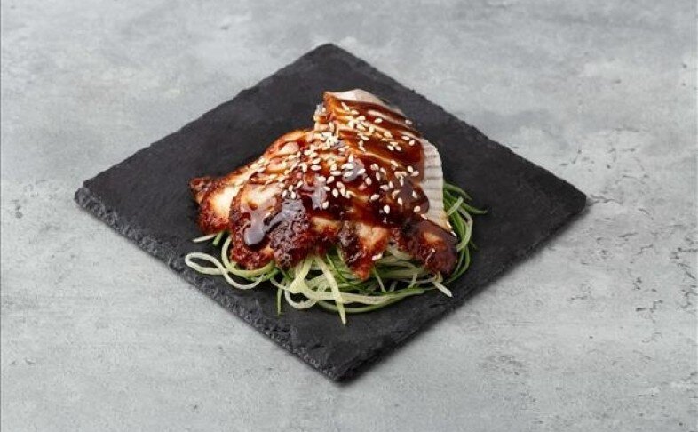 Сашими угорь