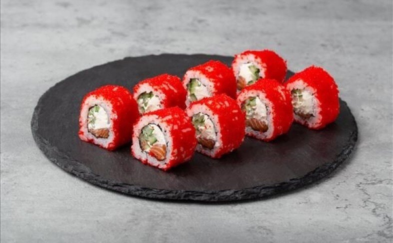 Ролл «Филадельфия тобико»