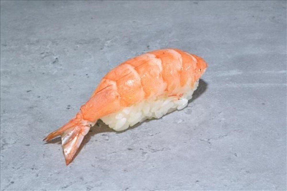 Суши с креветкой