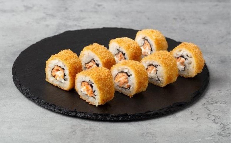 Ролл «Темпура с лососем»