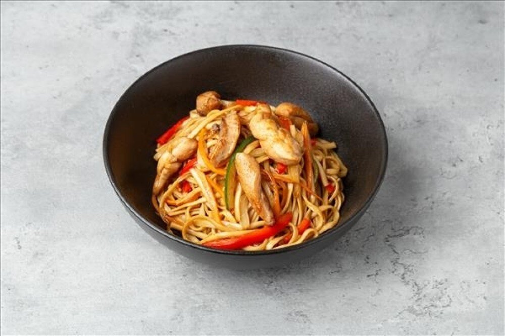 Удон с курицей