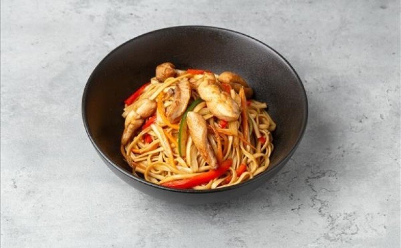 Удон с курицей