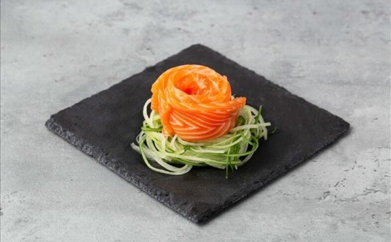 Сашими лосось