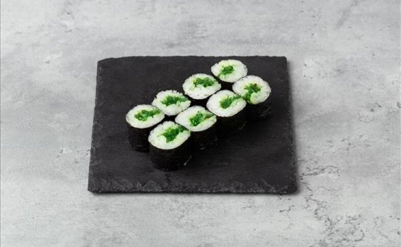 Тонкий ролл с чукой