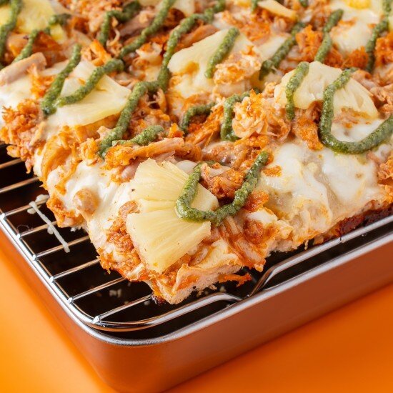 Пицца Рваная курица с  ананасом