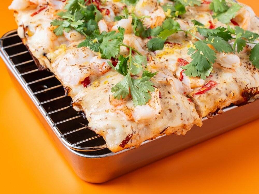 Пицца с креветкой