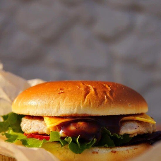 Чикен чизбургер