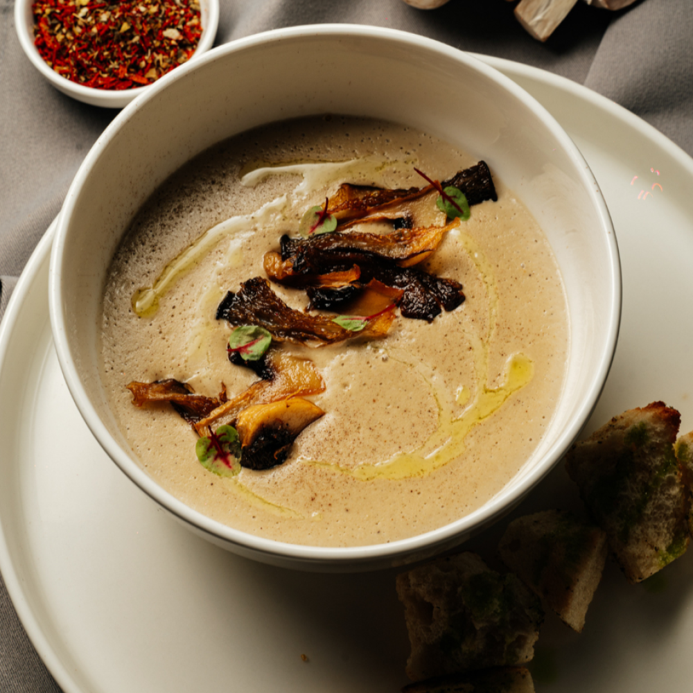 Грибной крем-суп с крутонами (200 г)