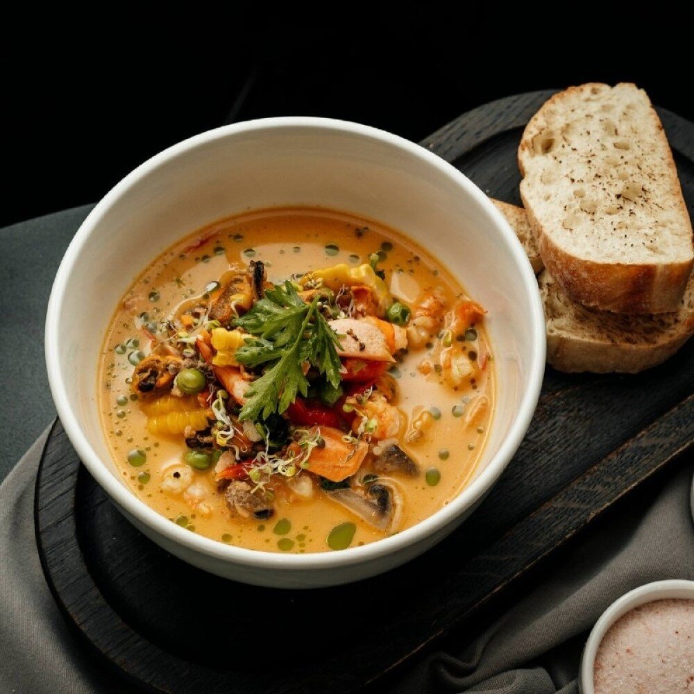 Соте из морепродуктов в кокосовом соусе (450 г)