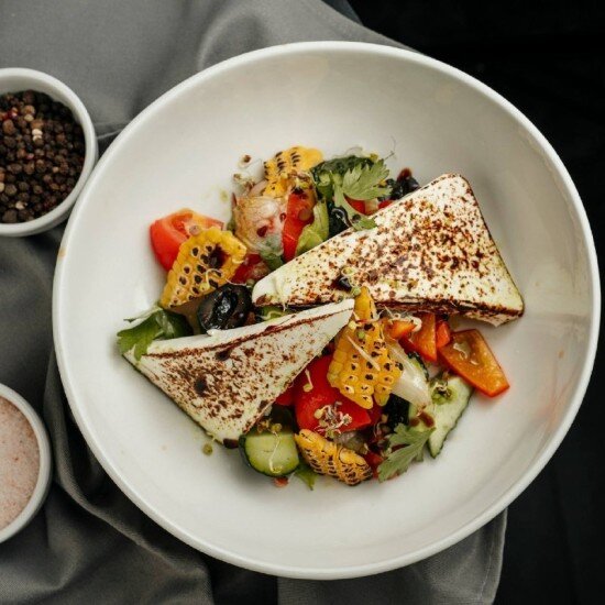 Салат греческий (300 г)