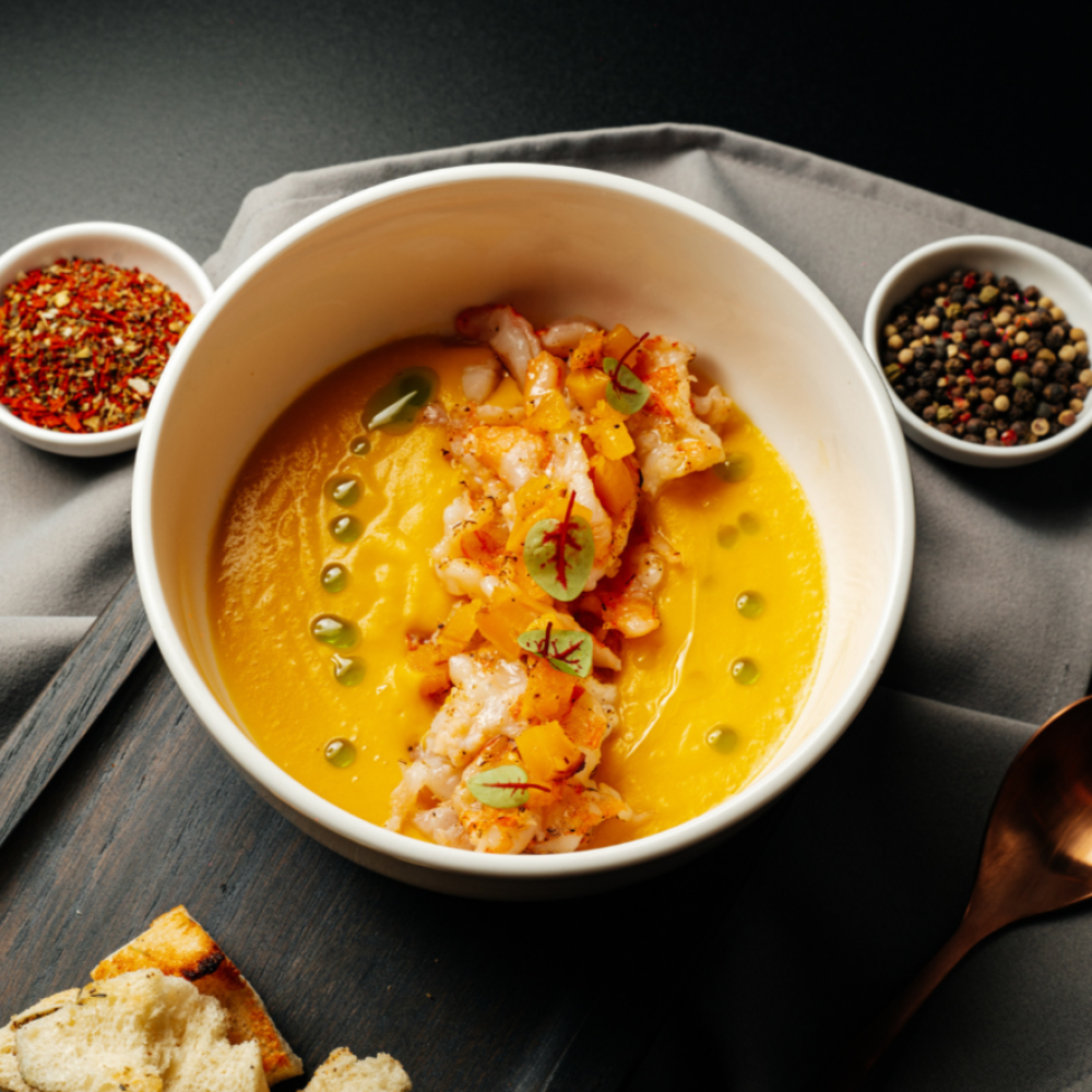 Тыквенный крем-суп с креветкой (280 г)