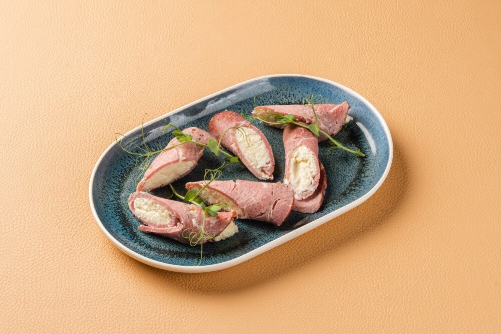 Рулетики из ветчины