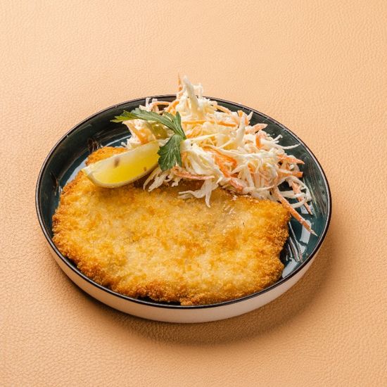 Шницель куриный с коул слоу