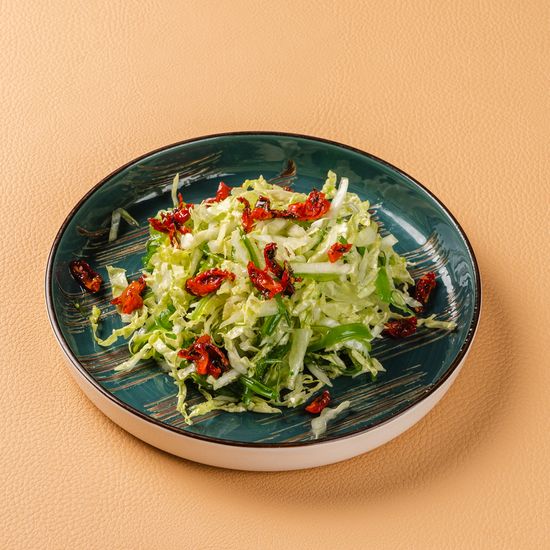 Салат пекинка и чукка