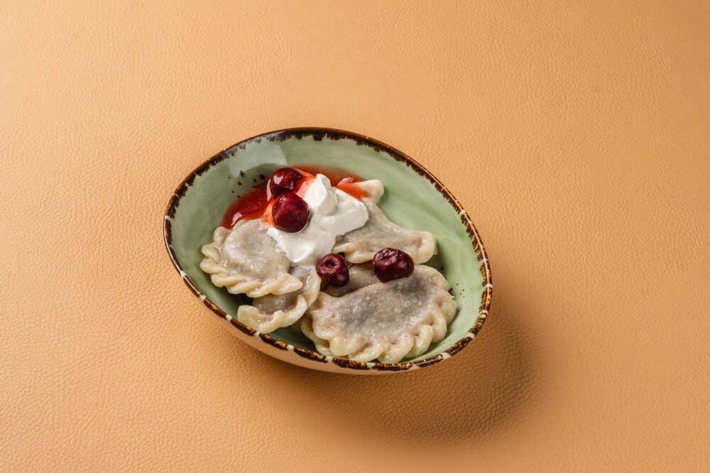 Вареники вишня