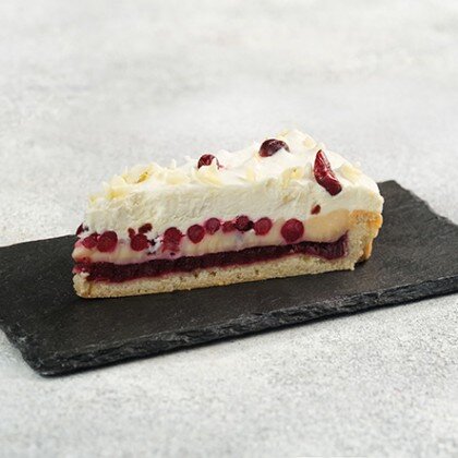 Пирог "Брусничный с белым шоколадом"