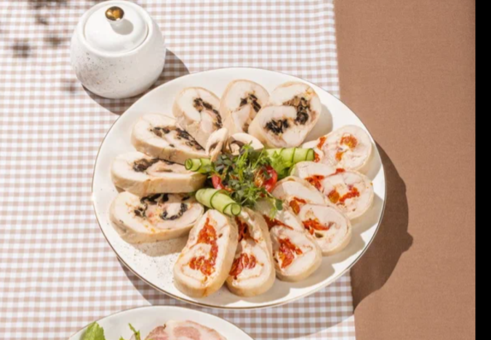 Куриный рулет сыр и грибы