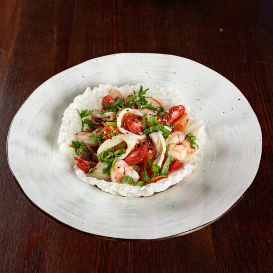 Салат с креветками