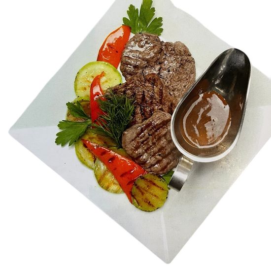 Медальоны из говядины