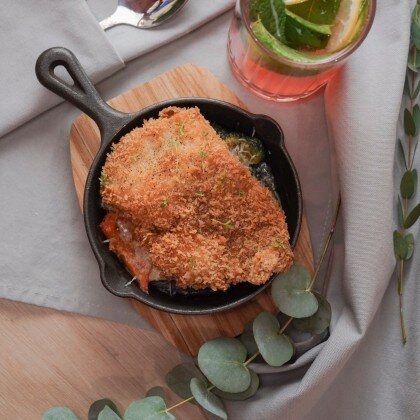 Белая рыба с печеными овощами