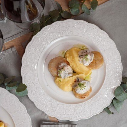 Щучьи котлеты с картофельным кремом и грибами