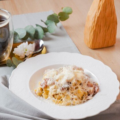 Фетучини / бекон / сливки / сыр