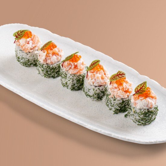 Ролл сливочный лосось, такуан, красная икра