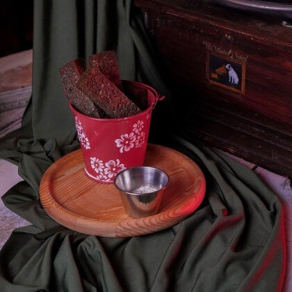 Чесночные гренки с сыром