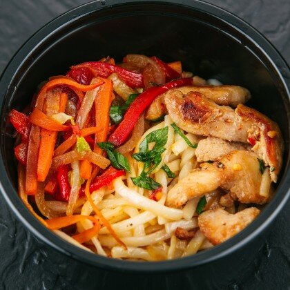 Удон с курочкой и сладким чили