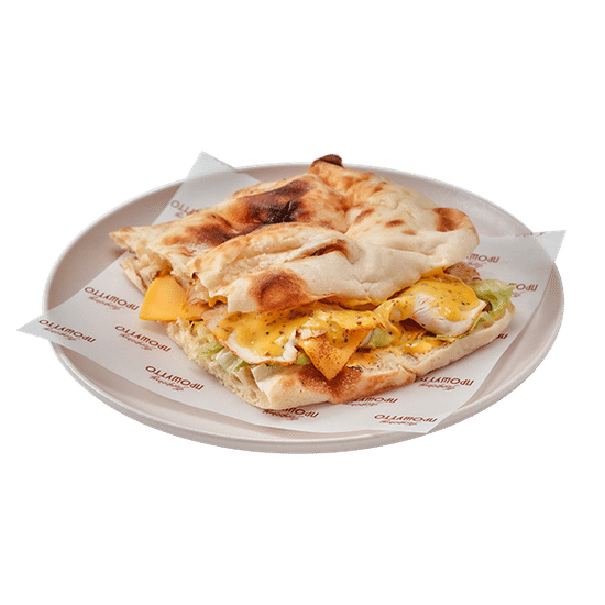 Сэндвич с пастрами  из индейки и чеддером
