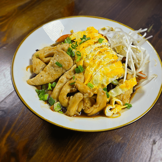 Фунчоза с курицей и грибами