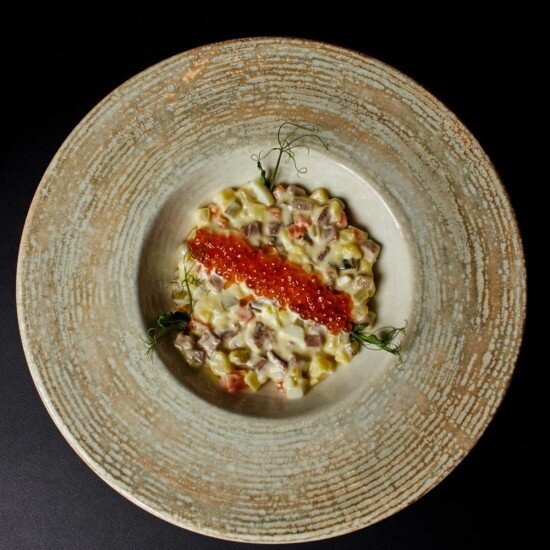 Салат Оливье с языком