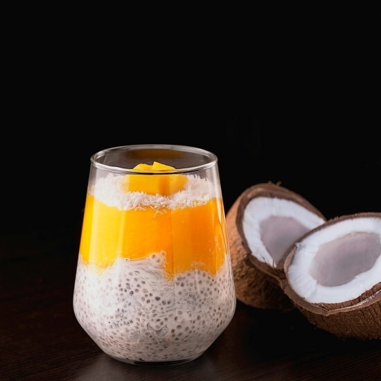 Чиа-пудинг с манго