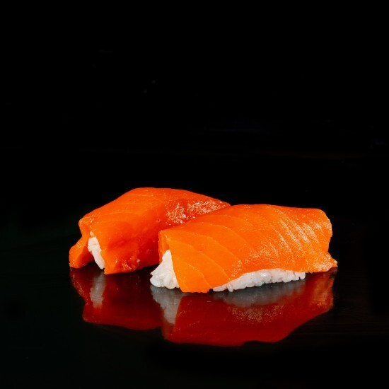 Суши с лососем Х2