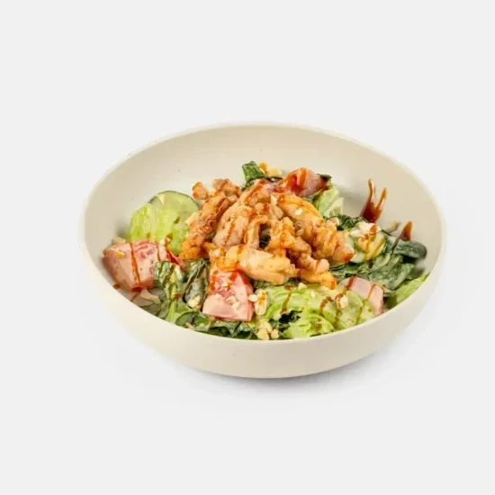 Салат с жареным цыпленком