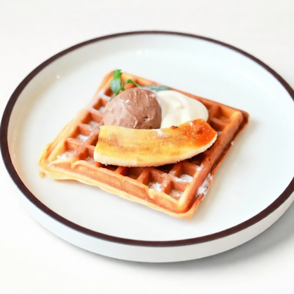 Вафля с Бананом и Мороженым