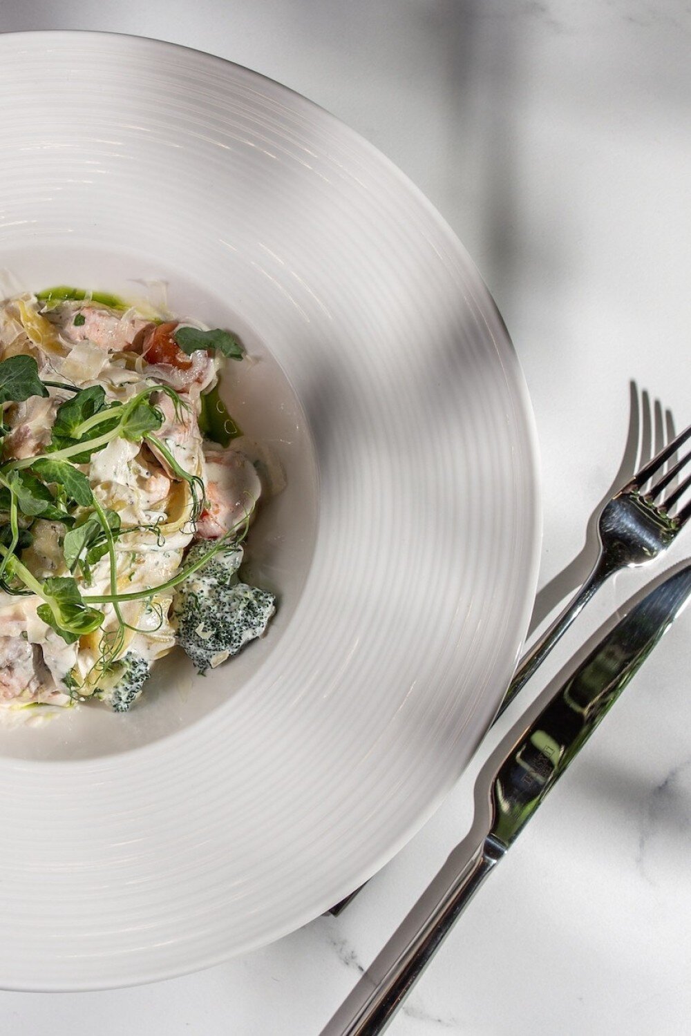 Паста с лососем и брокколи