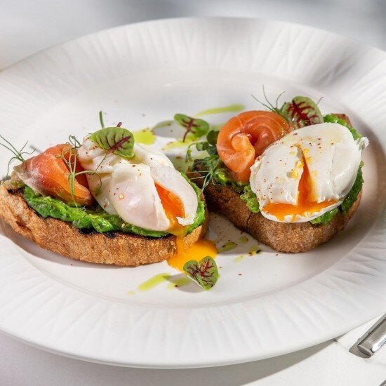 Бенедикт с лососем