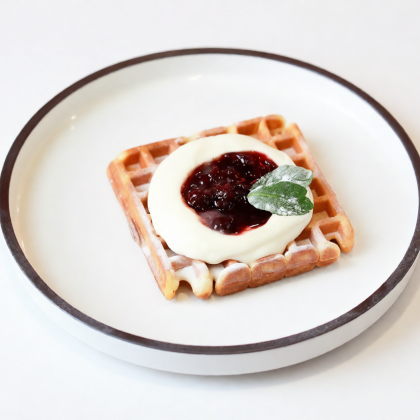 Вафля с Вишней и Сливочным Кремом