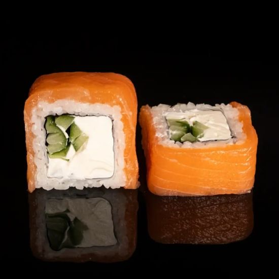 Филадельфия с огурцом*