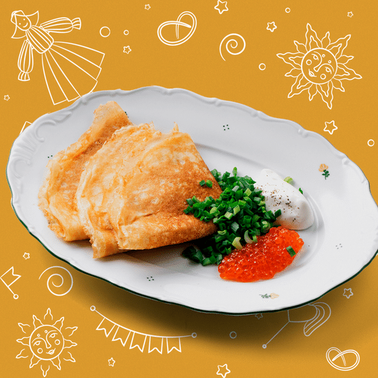 Блины с красной икрой, сметаной и зеленым луком