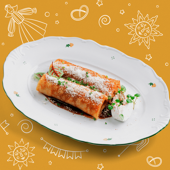 Блины с говядиной и соусом демиглясс