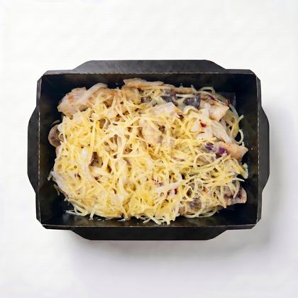 Паста с курицей и грибами